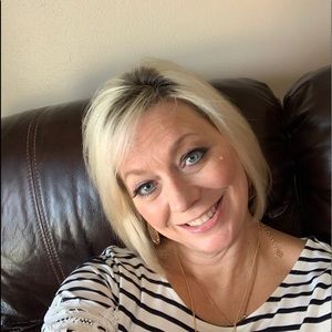 Meet your Posher, Nancy